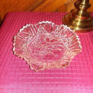 Vintage *** Federal Glass *** Serving PLATE Saw Tooth Ruffled Edge/ Pleated Cut